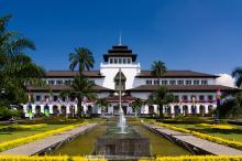 Wayang Dakwah Bikin Heboh Pusdai BandungÂ 